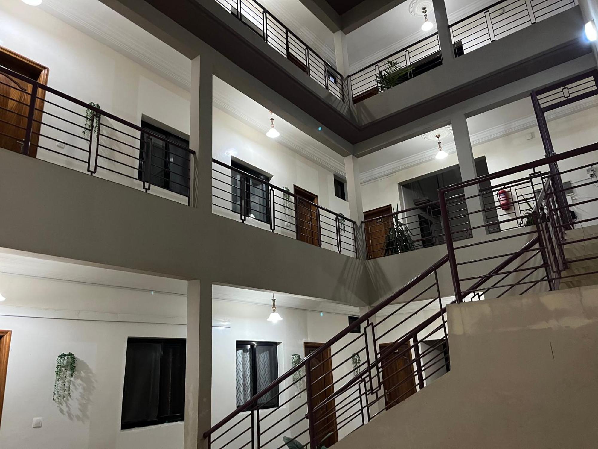 Residence El Hadji Дакар Экстерьер фото