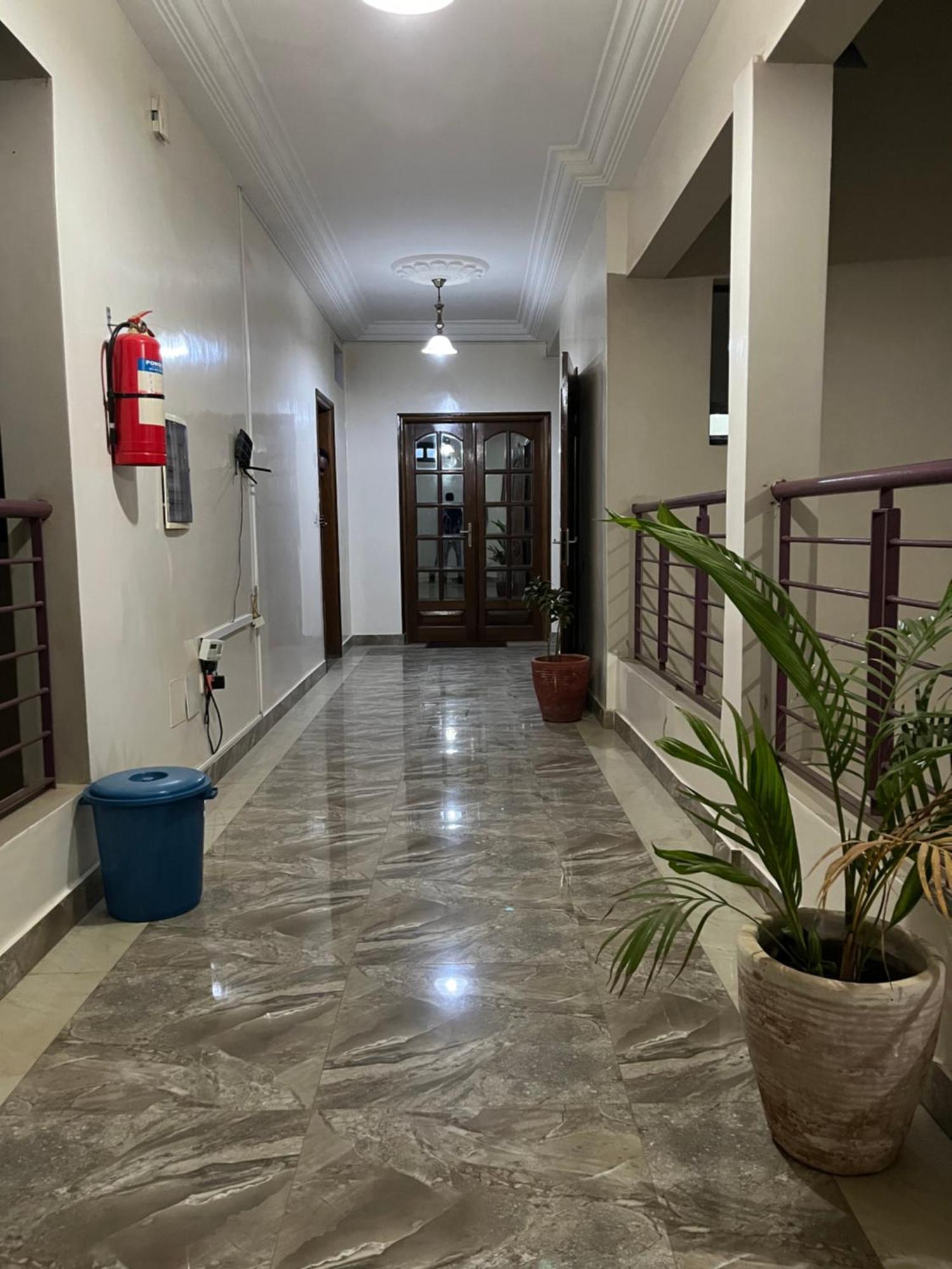 Residence El Hadji Дакар Экстерьер фото
